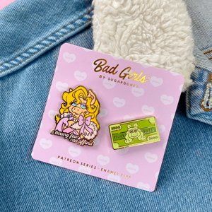 MISS PIGGY ENAMEL PIN SET